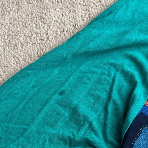 Chevron Patterned Women's Top - Picture 2 of 2